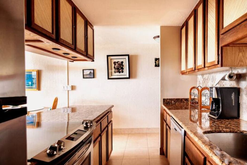 Deep discounts for Summer Direct Ocean Views - Photo 5