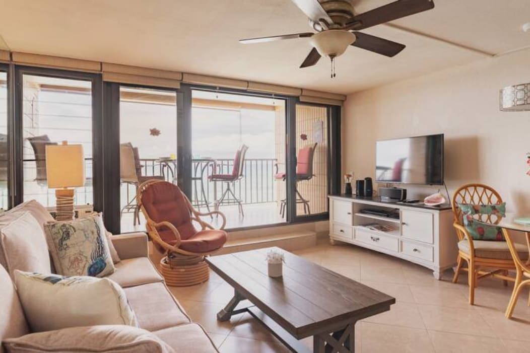 Deep discounts for Summer Direct Ocean Views - Photo 4