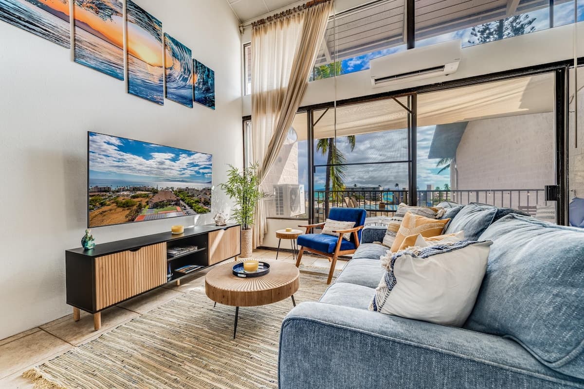 Condo in Kihei · ★4.33 · 2 bedrooms · 3 beds · 1 shared bath - Photo 1