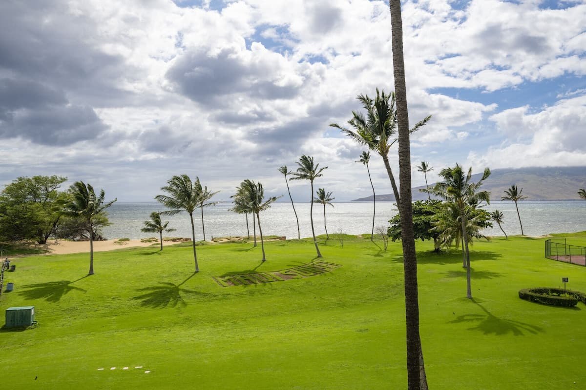 Condo in Kihei · ★5.0 · 2 bedrooms · 3 beds · 2 baths - Photo 1