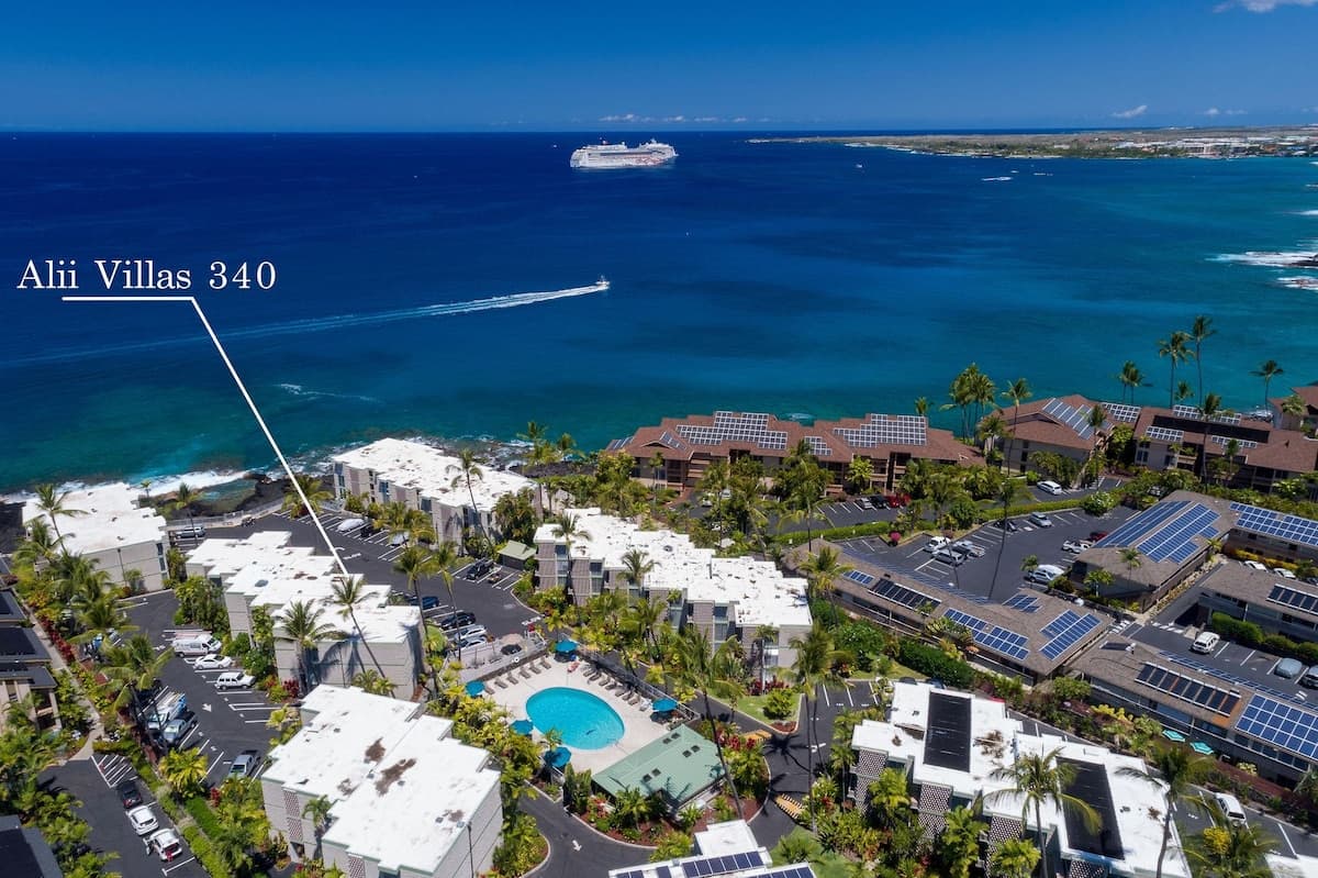 Condo in Kailua-Kona · ★4.63 · 1 bedroom · 2 beds · 1 private bath - Photo 3