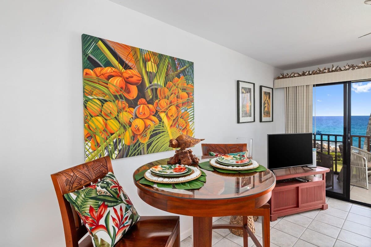 Condo in Kailua-Kona · ★5.0 · 1 bedroom · 1 bed · 1 bath - Photo 5