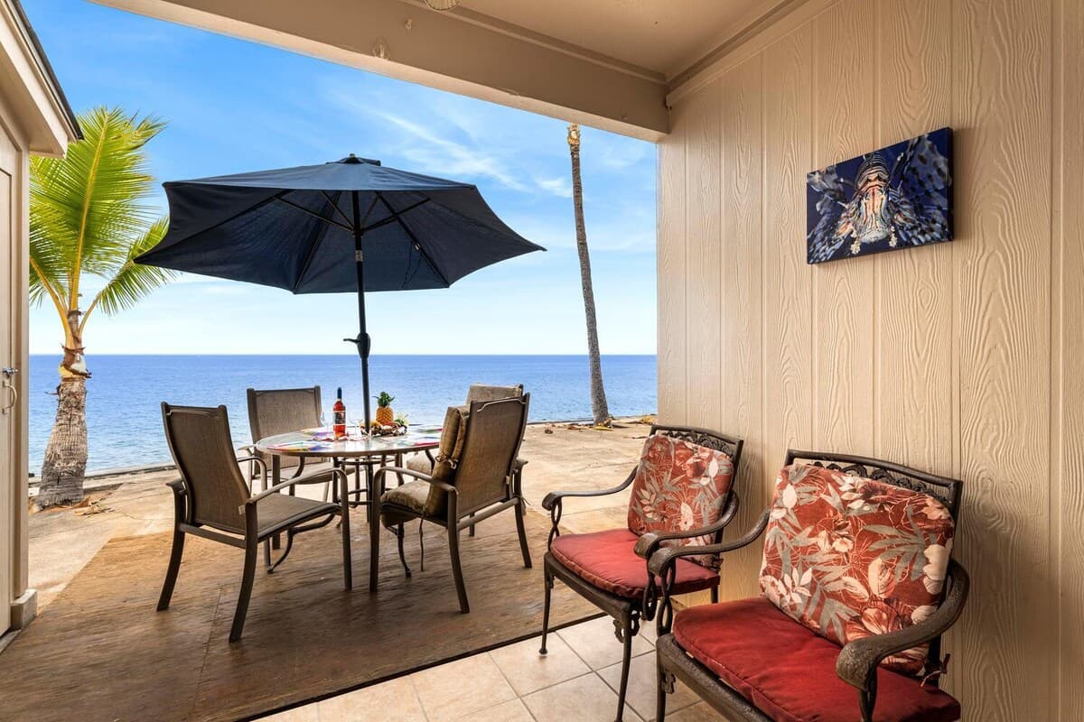 Condo in Kailua-Kona · ★4.75 · 2 bedrooms · 3 beds · 2 private baths - Photo 3