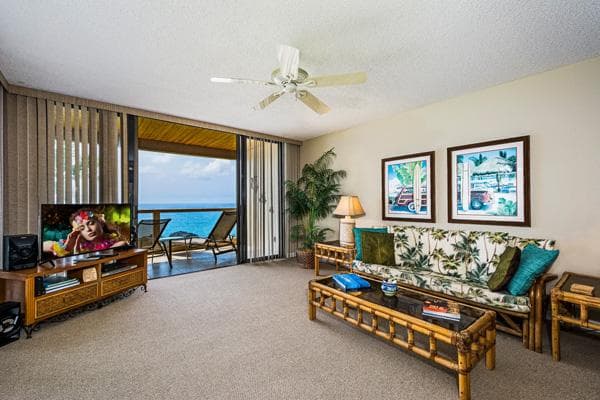 Condo in Kailua-Kona · ★4.76 · 2 bedrooms · 3 beds · 2 baths - Photo 5