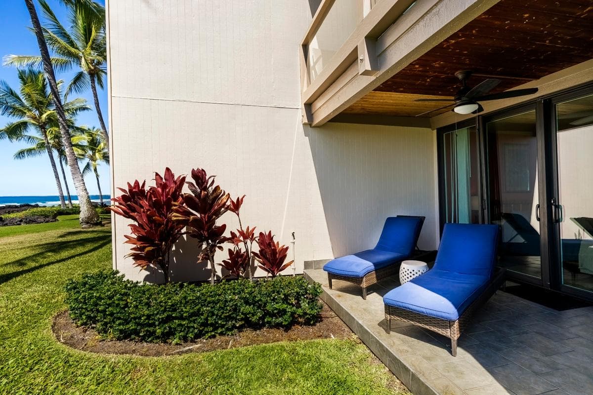 Condo in Kailua-Kona · ★4.89 · 2 bedrooms · 3 beds · 2 baths - Photo 4