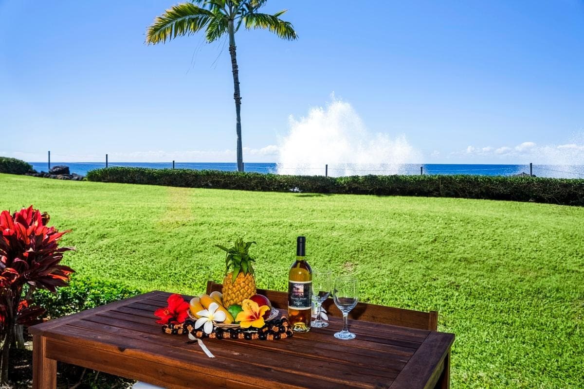 Condo in Kailua-Kona · ★4.89 · 2 bedrooms · 3 beds · 2 baths - Photo 1