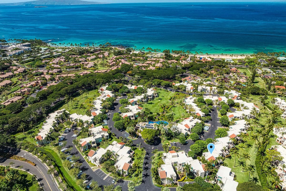 Condo in Kihei · ★4.33 · 1 bedroom · 2 beds · 2 private baths - Photo 5