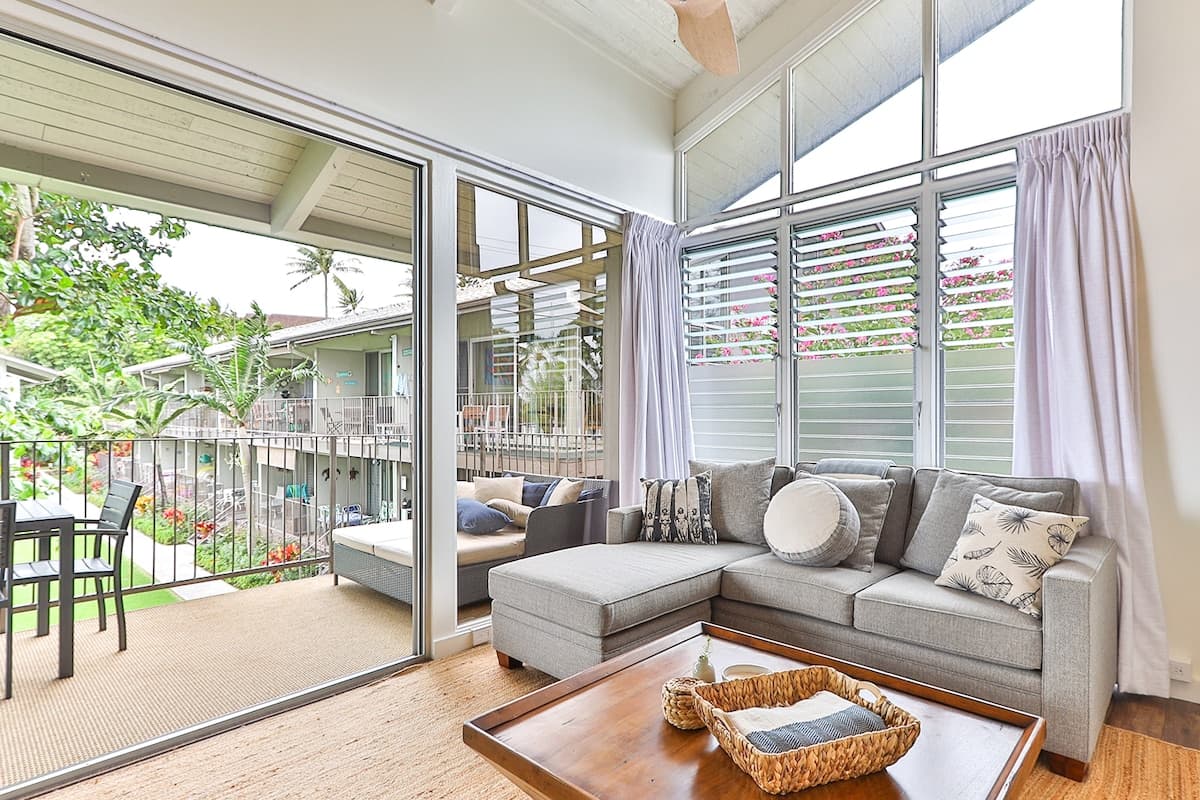 Condo in Lahaina · ★5.0 · 3 bedrooms · 4 beds · 2 baths - Photo 4