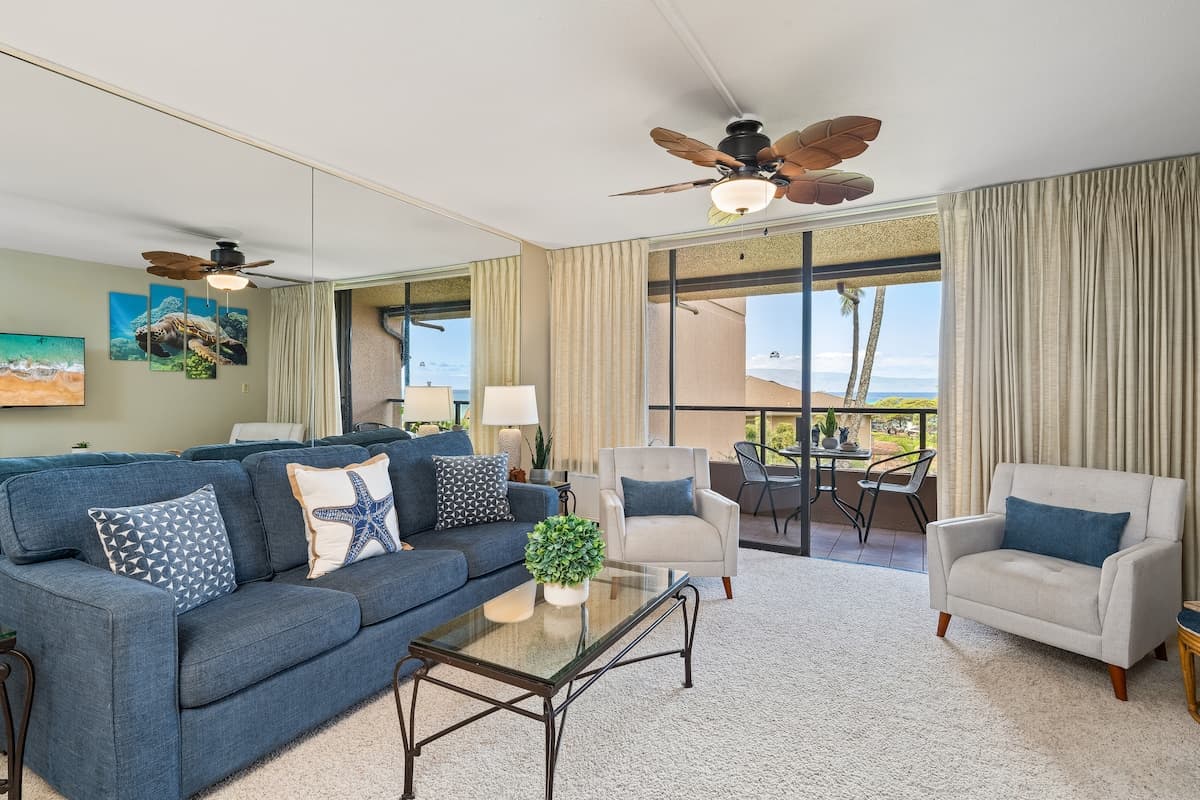 Condo in Lahaina · ★4.81 · 1 bedroom · 2 beds · 1 bath - Photo 3