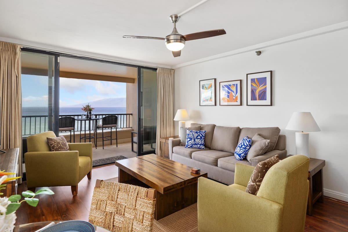 Sunsets from your Oceanfront Lanai- Maui Kai 301 - Photo 3