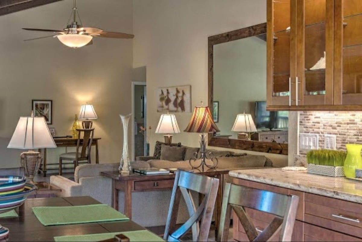 Hotel in Kihei · ★4.76 · 3 bedrooms · 3 beds · 2 shared baths - Photo 5