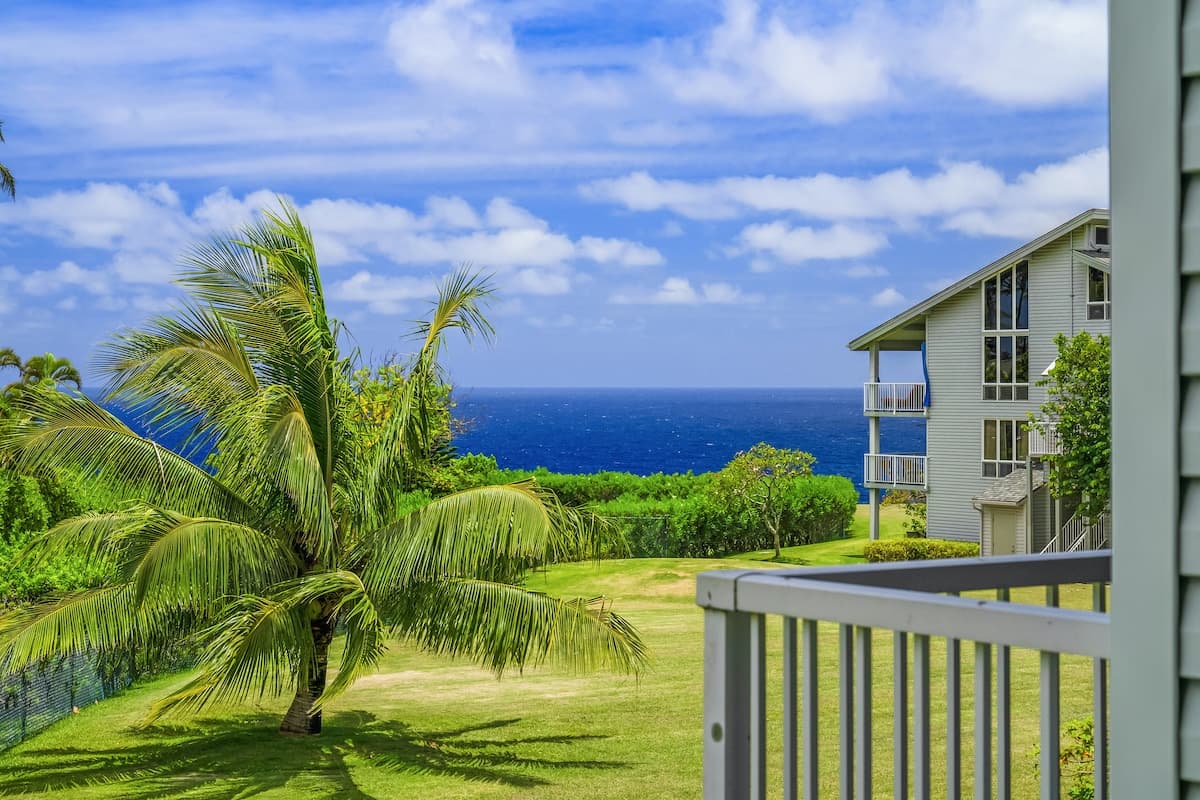 Condo in Princeville · ★4.87 · 1 bedroom · 2 beds · 2 shared baths - Photo 1