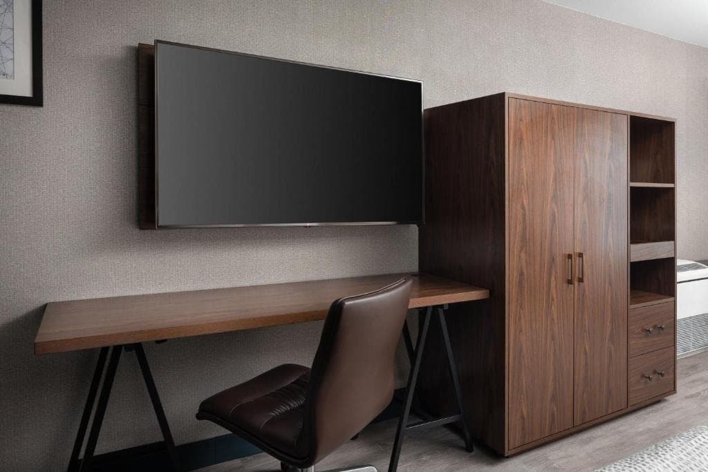 Guest Room Near McDonalds SAN - Photo 4