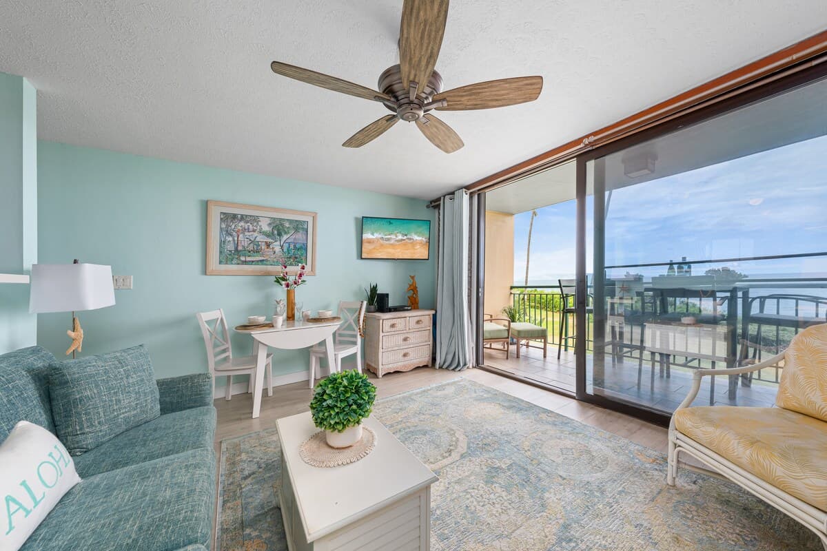 Condo in Kihei · ★4.93 · 1 bedroom · 2 beds · 1 bath - Photo 3