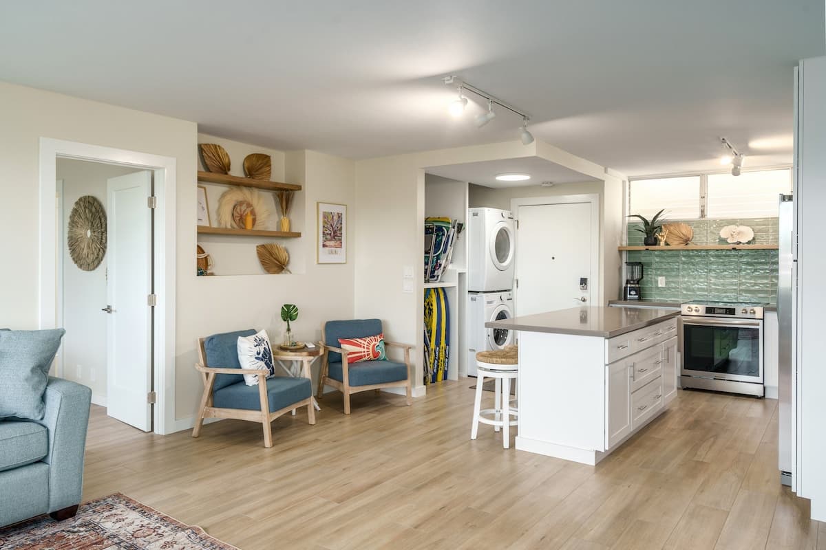 Condo in Kihei · ★4.89 · 2 bedrooms · 4 beds · 2 shared baths - Photo 5