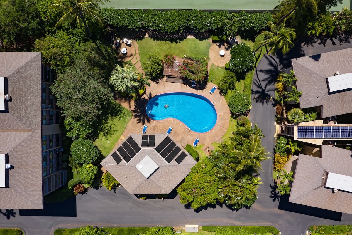Condo in Kihei · ★4.89 · 2 bedrooms · 4 beds · 2 shared baths - Photo 3