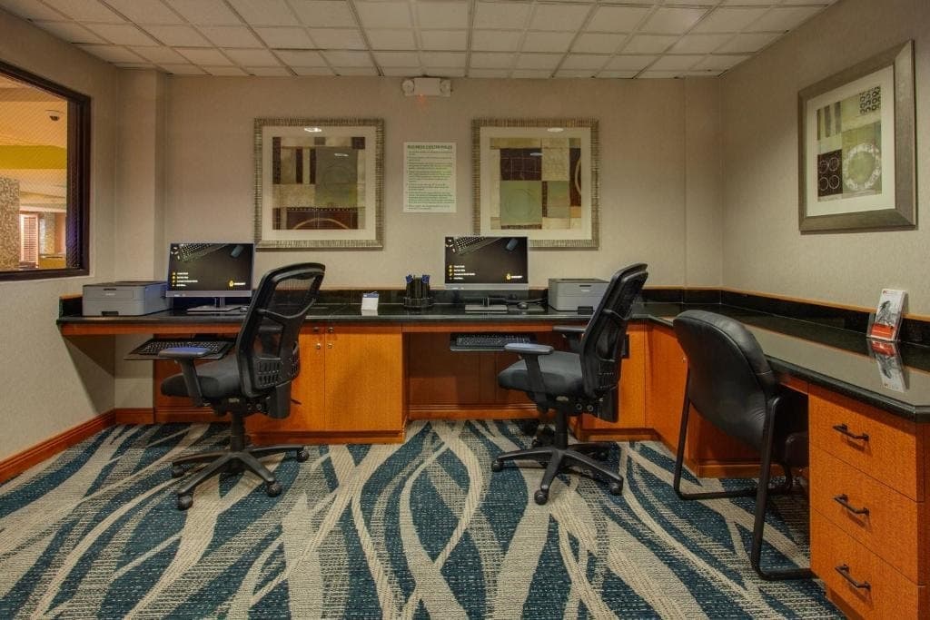 Standard Room Near McDonalds SAN - Photo 4