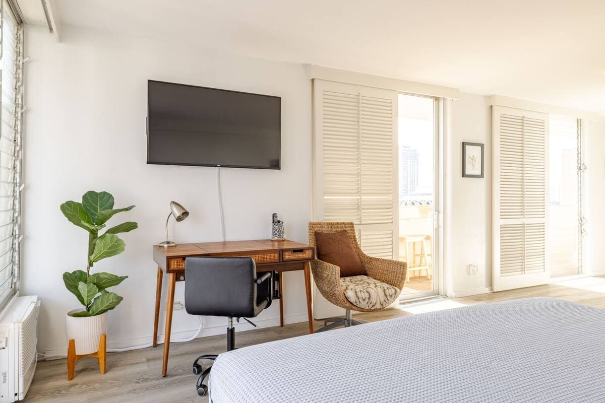 Dazzling Waikiki Studio+King Bed - Photo 4