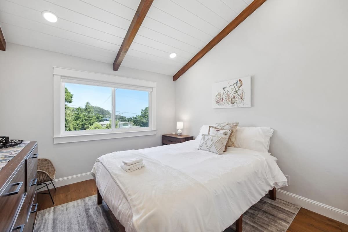 Serene 4BR Retreat with Private Backyard & Office - Photo 3