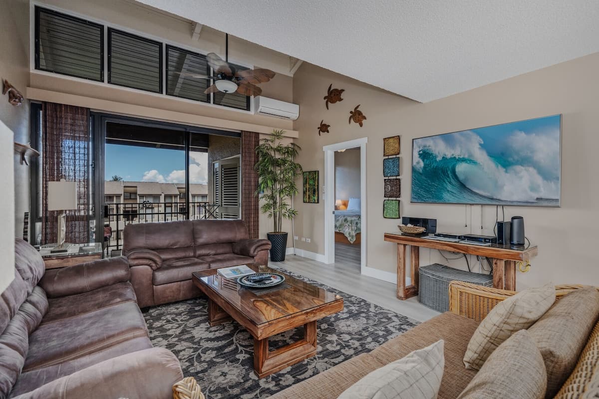 Condo in Kihei · ★4.84 · 3 bedrooms · 5 beds · 3 baths - Photo 3