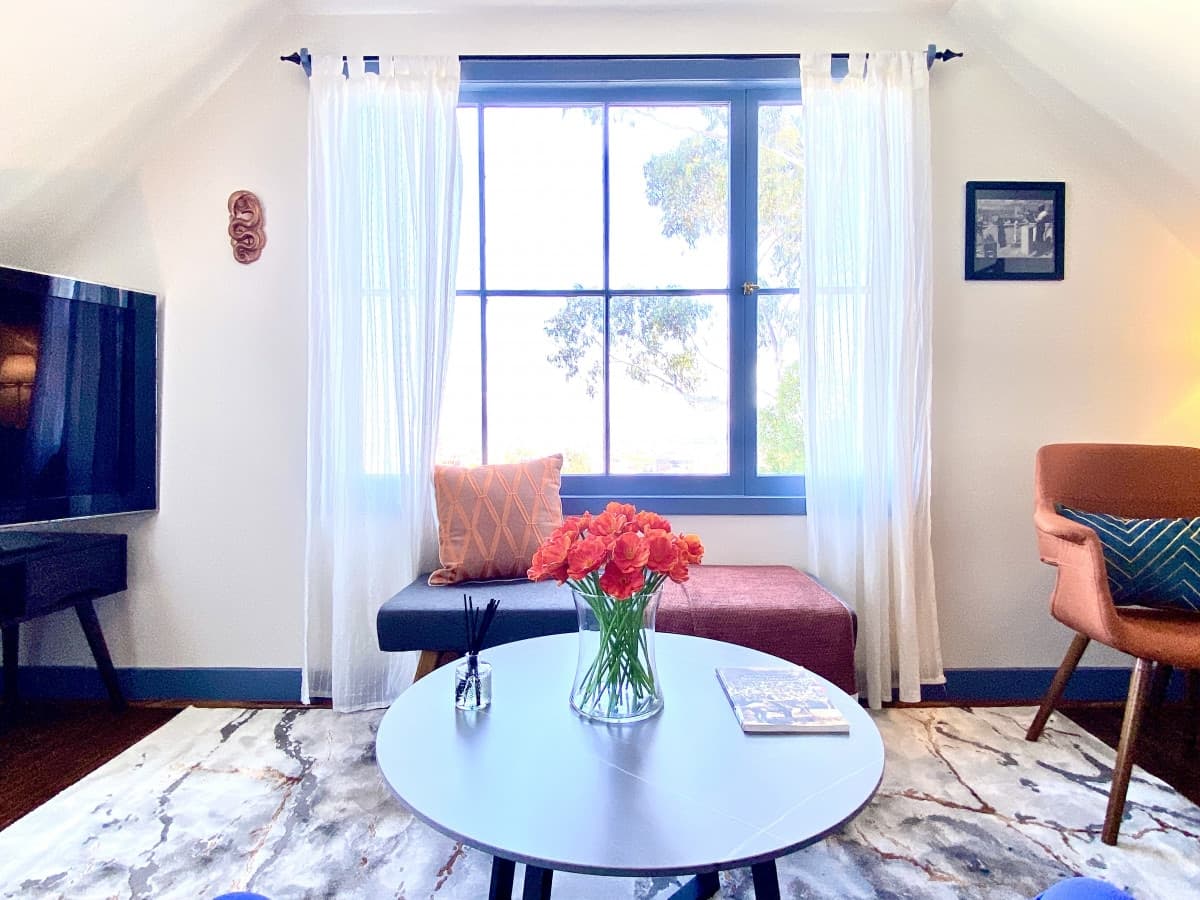 Historic Victorian retreat w/ skyline views - Photo 3