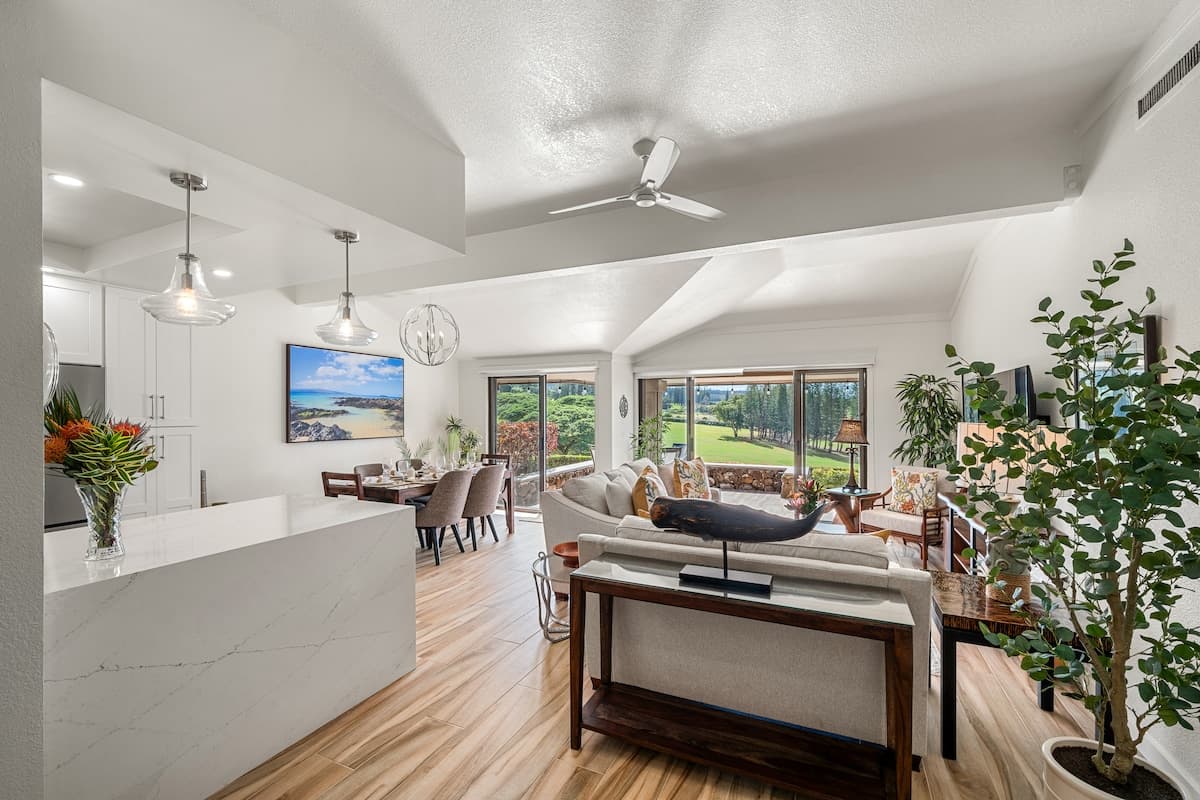 Home in Lahaina · ★4.22 · 4 bedrooms · 8 beds · 4 baths - Photo 1