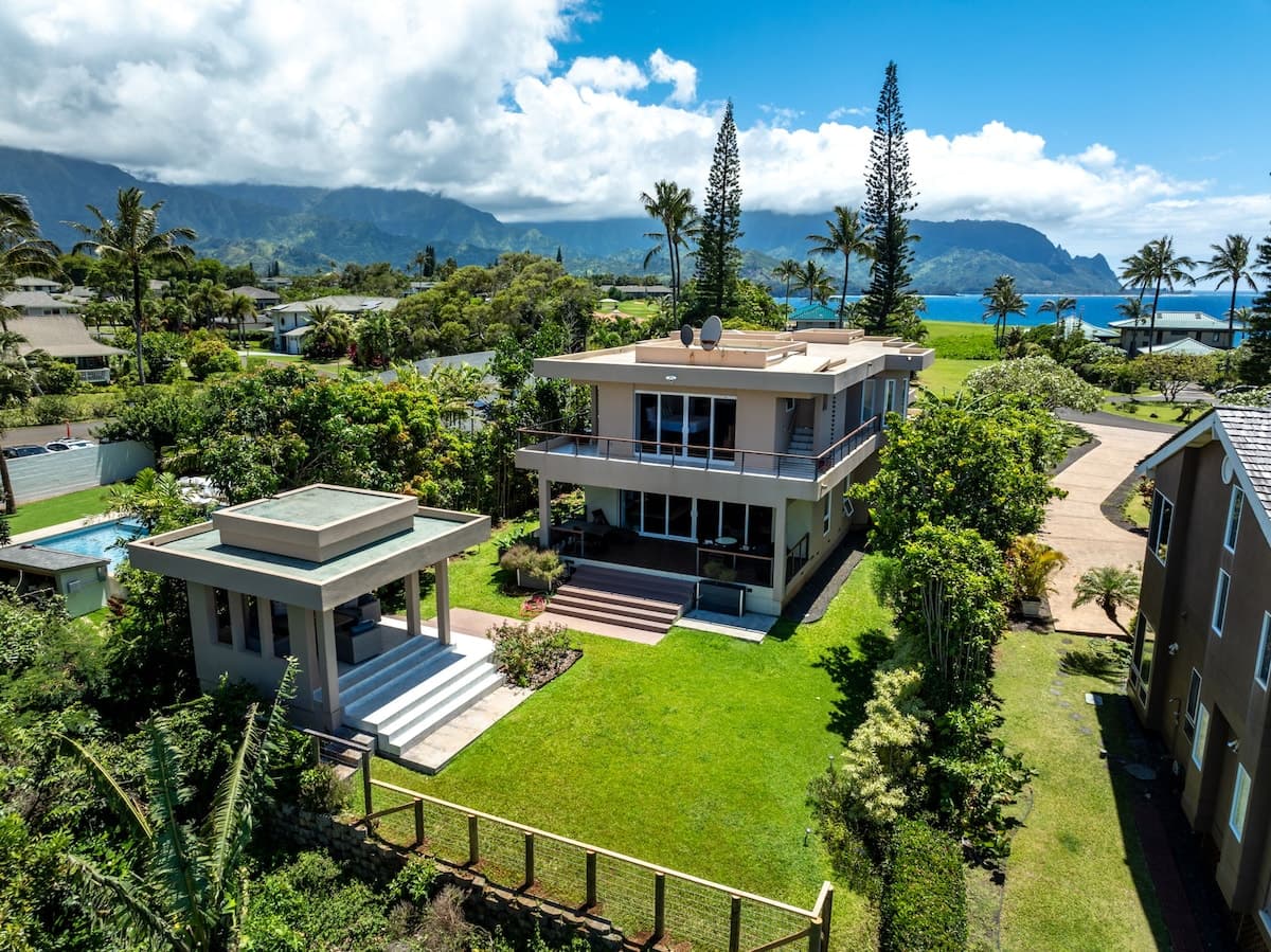 Home in Princeville · ★4.92 · 3 bedrooms · 3 beds · 3.5 baths - Photo 1