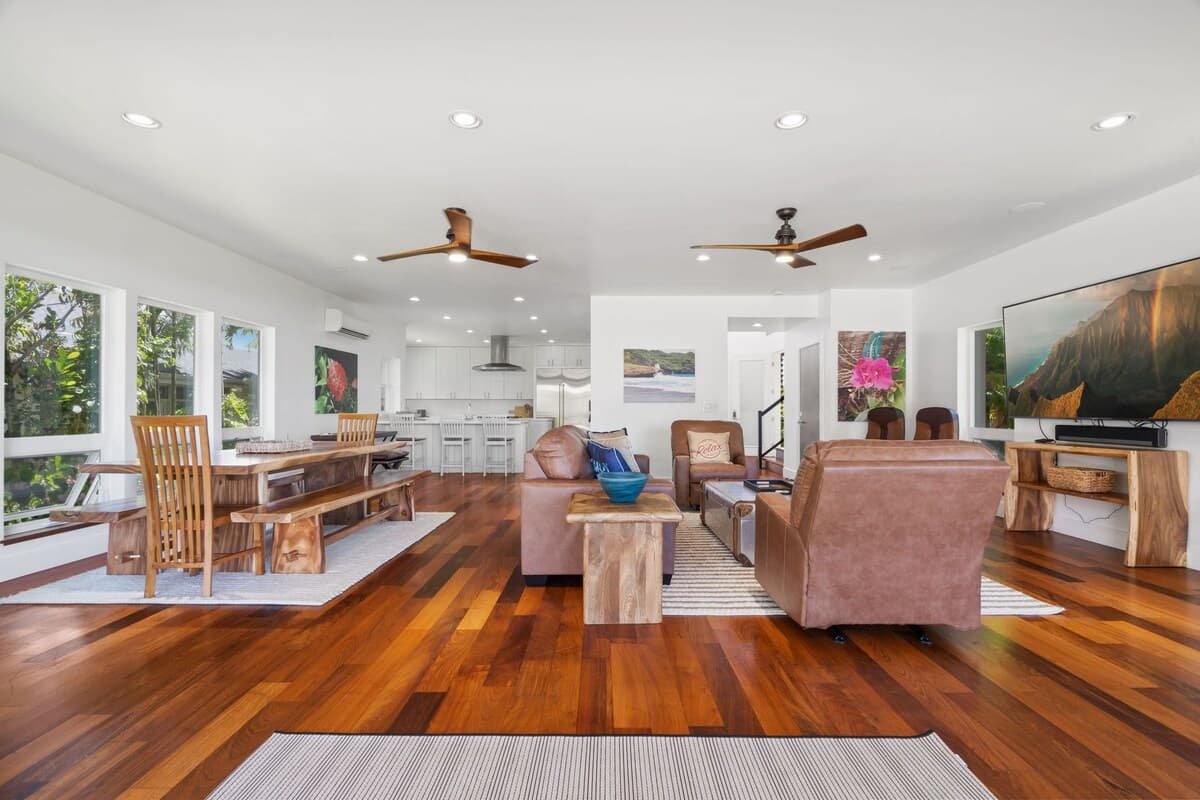 Home in Princeville · ★4.92 · 3 bedrooms · 3 beds · 3.5 baths - Photo 2
