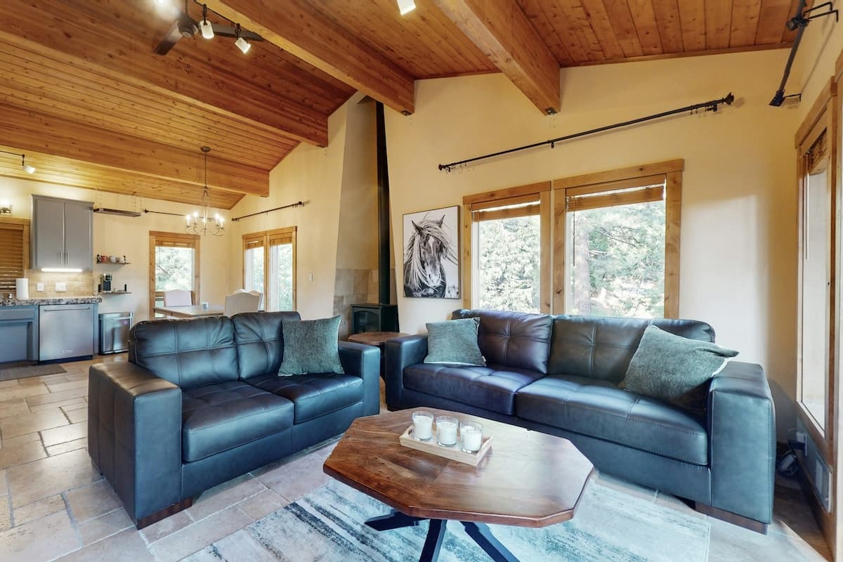 Home in Incline Village · ★4.14 · 3 bedrooms · 5 beds · 2 private baths - Photo 1