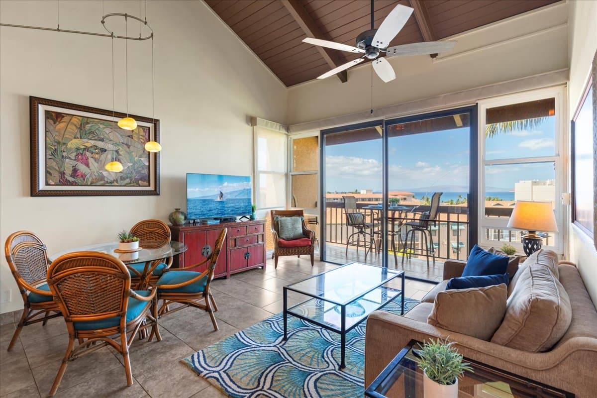 Condo in Kihei · ★4.65 · 2 bedrooms · 2 beds · 2 shared baths - Photo 2
