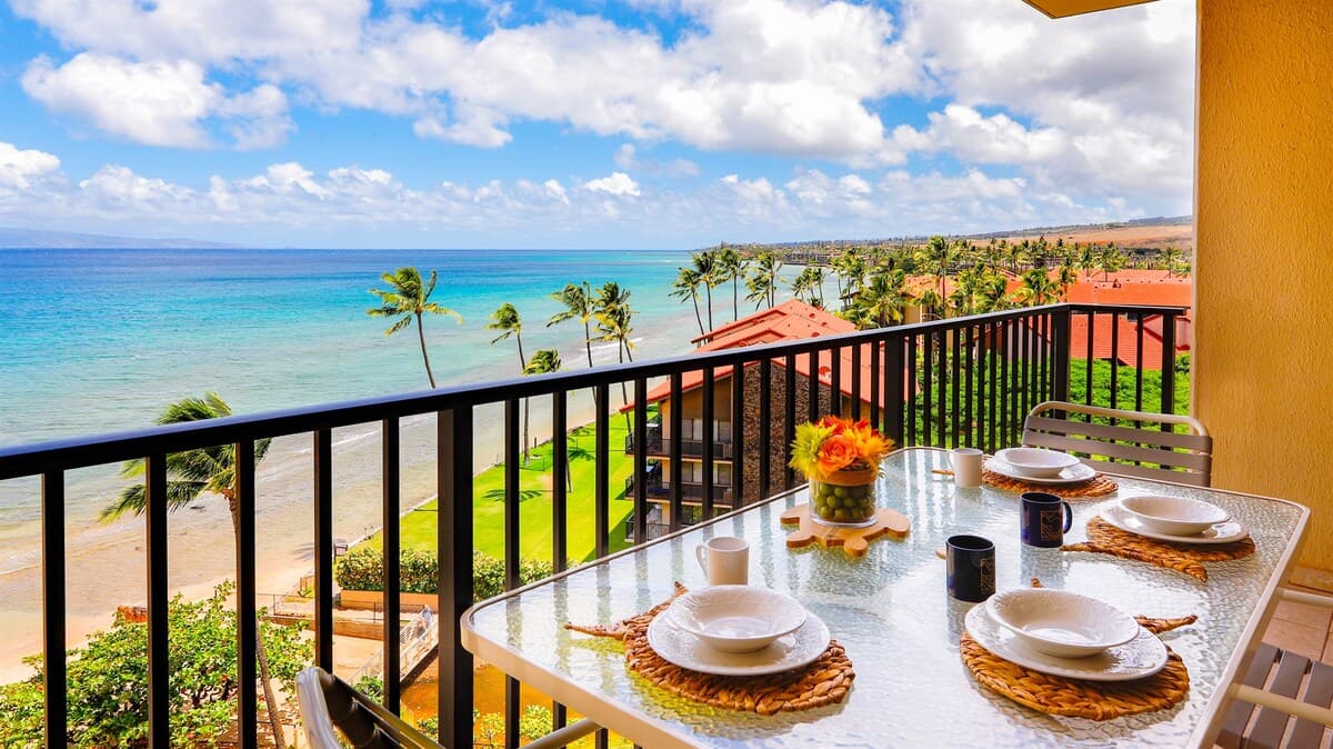 Kaanapali Shores 804 ~ Oceanfront Views 2 Bedroom - Photo 4
