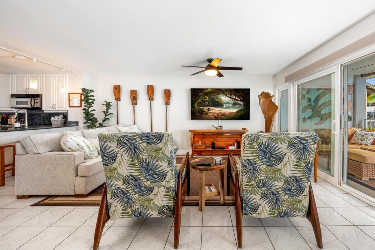 Condo in Kailua-Kona · ★4.73 · 2 bedrooms · 2 beds · 2 baths - Photo 2