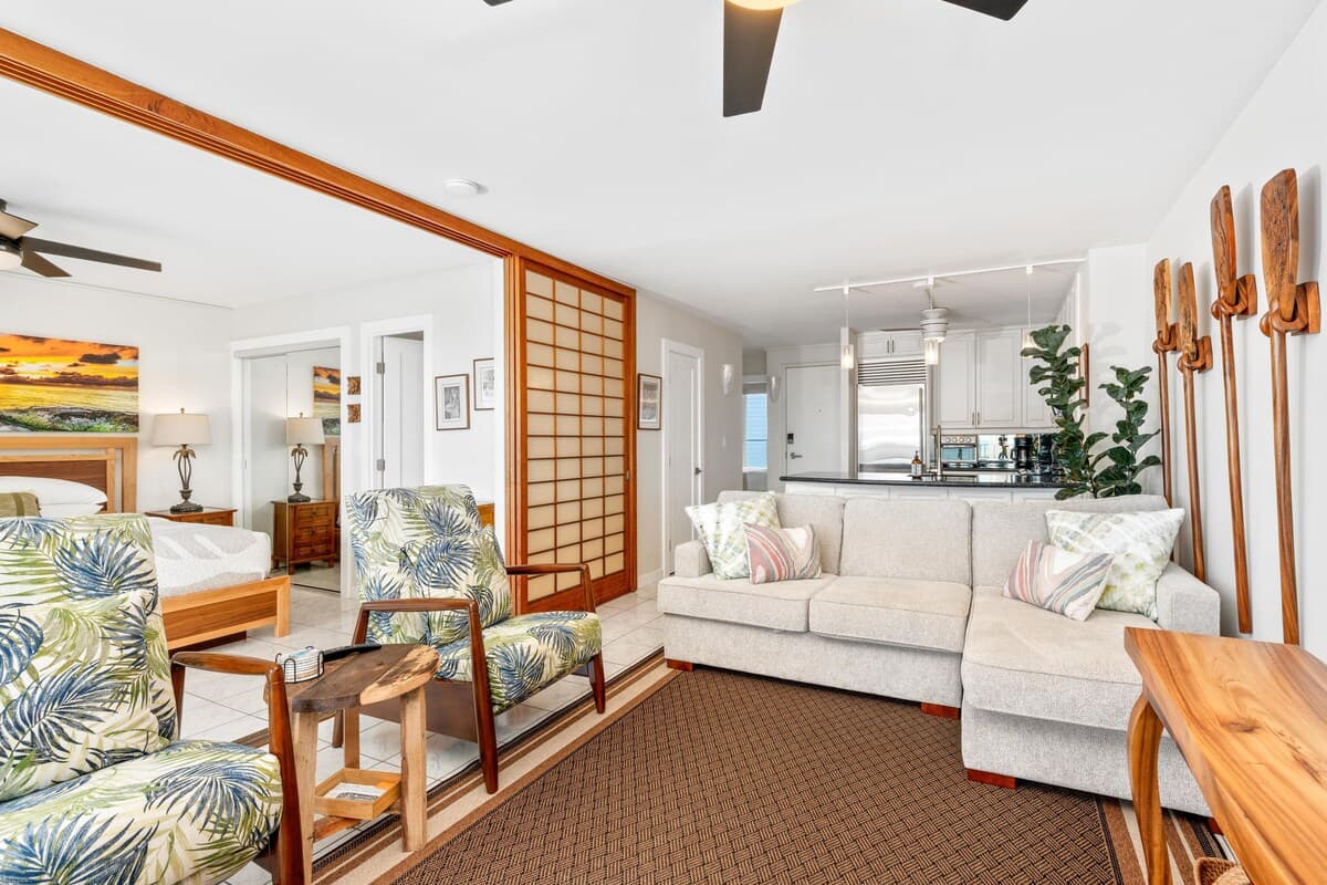 Condo in Kailua-Kona · ★4.73 · 2 bedrooms · 2 beds · 2 baths - Photo 5