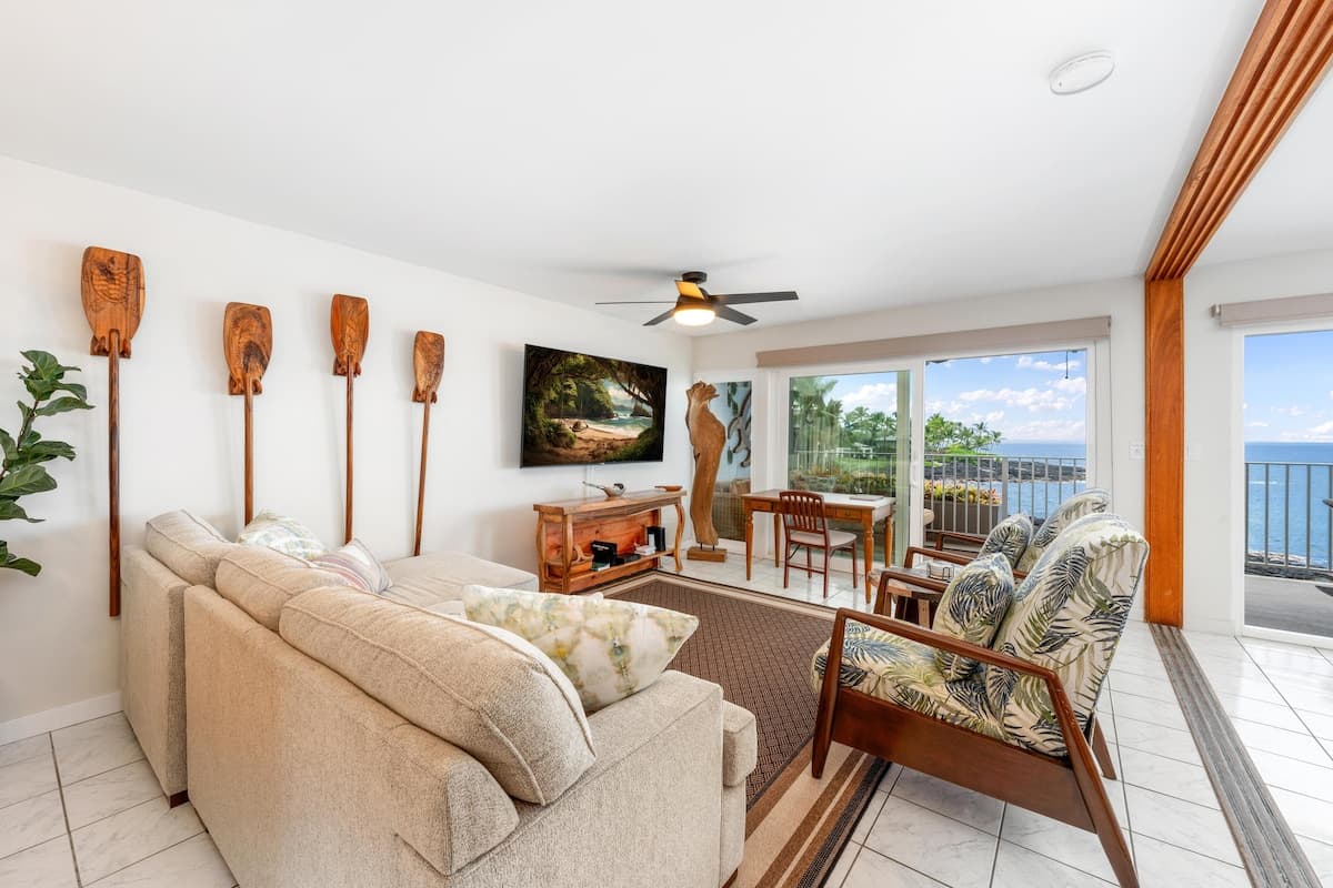 Condo in Kailua-Kona · ★4.73 · 2 bedrooms · 2 beds · 2 baths - Photo 4
