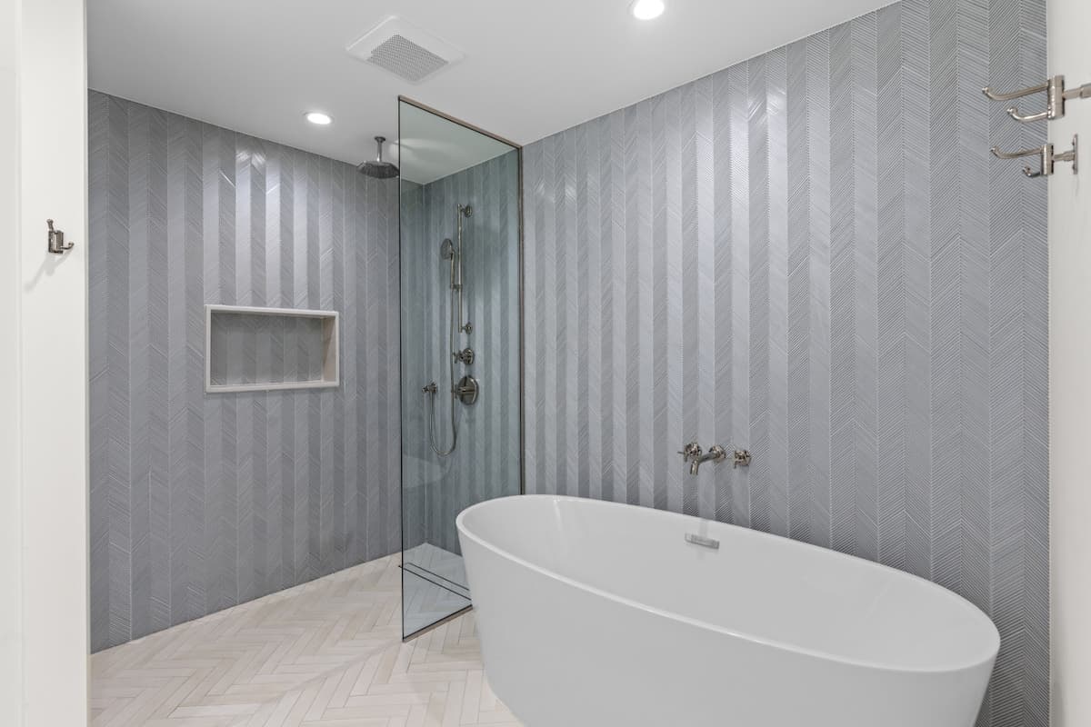 A.R.A Retreats: The Soaking Tub - Photo 4