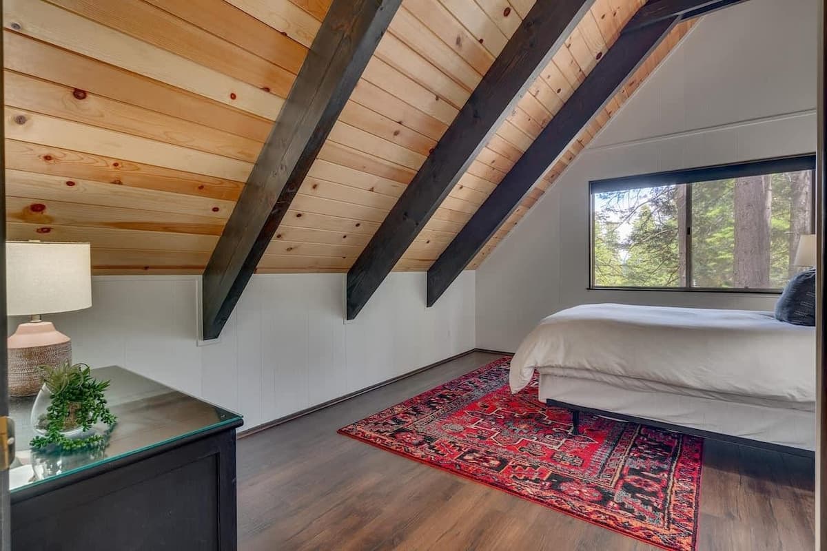 Bavarian Chalet with New Hot Tub, Tahoe City - Photo 4