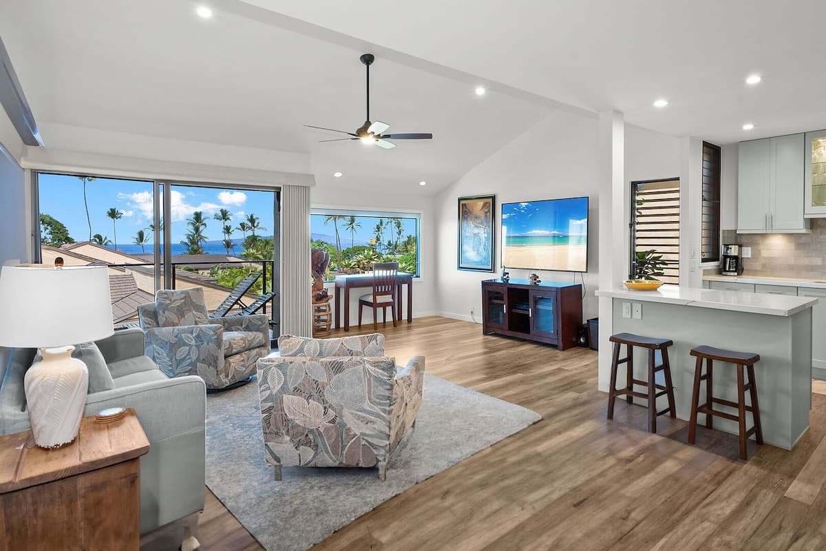 Condo in Kihei · ★4.67 · 2 bedrooms · 4 beds · 2 baths - Photo 1
