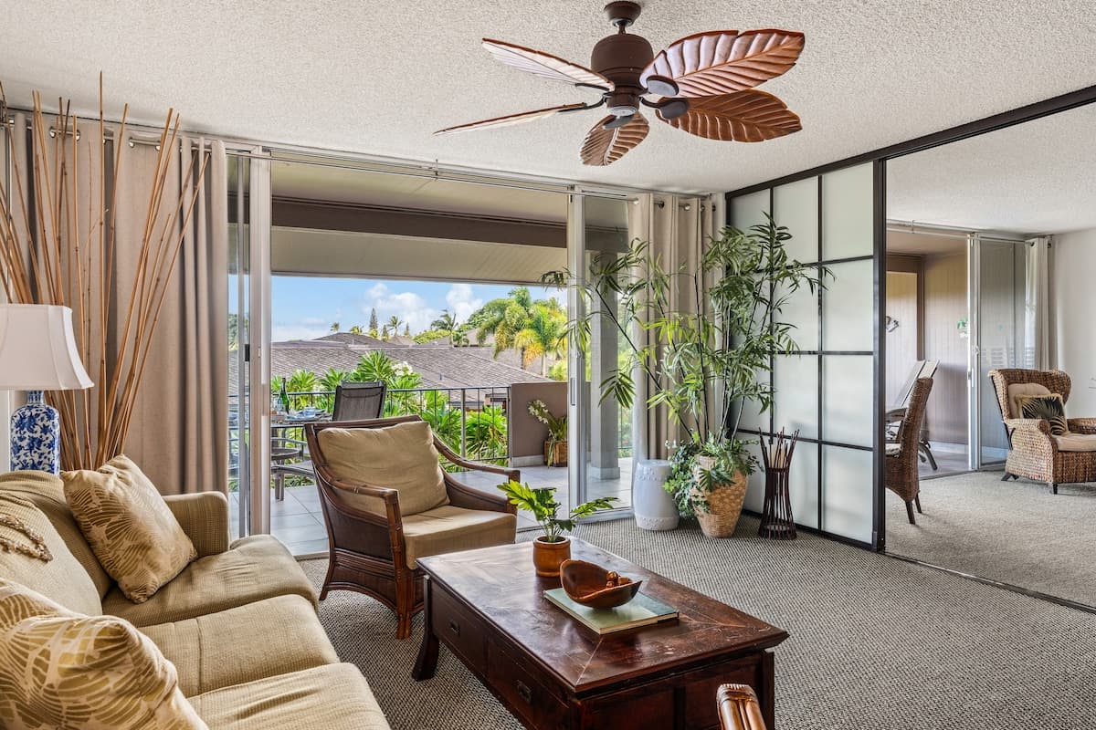 Condo in Lahaina · ★5.0 · 1 bedroom · 2 beds · 1 bath - Photo 3
