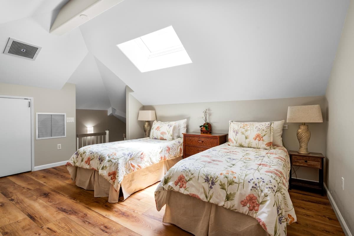 Condo in Waikoloa Village · ★4.88 · 2 bedrooms · 4 beds · 2 shared baths - Photo 3