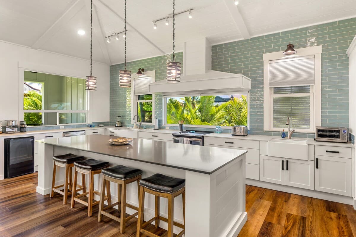 Home in Koloa · ★5.0 · 3 bedrooms · 7 beds · 3 private baths - Photo 2