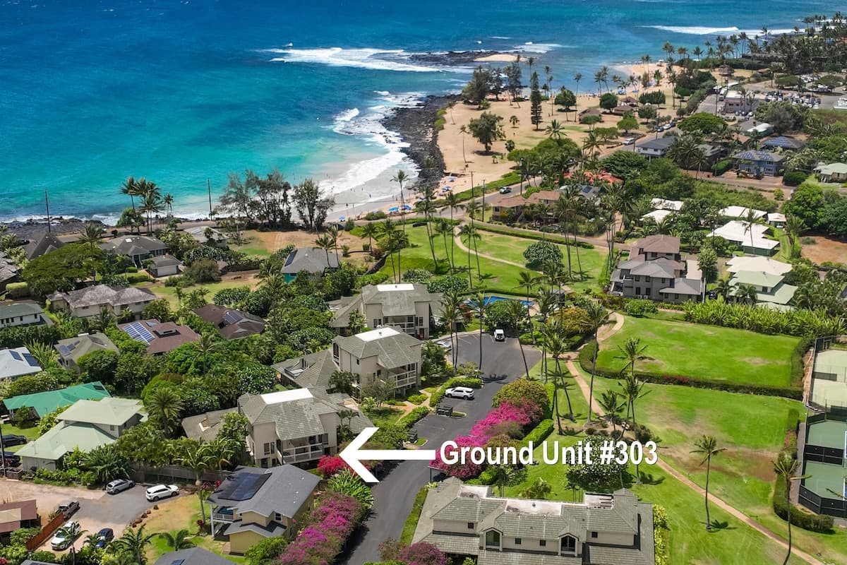 Condo in Koloa · ★4.9 · 1 bedroom · 2 beds · 1.5 baths - Photo 1