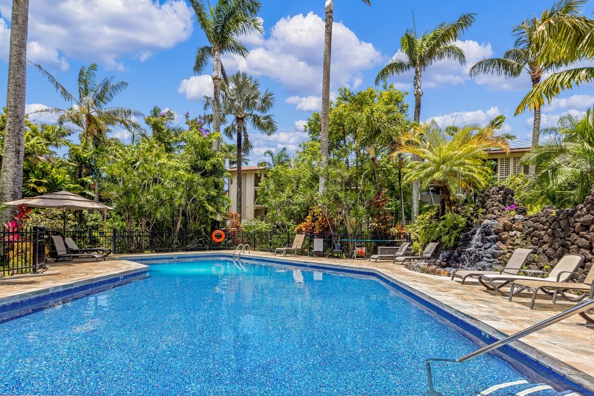 Condo in Koloa · ★4.86 · 1 bedroom · 2 beds · 1 shared bath - Photo 3