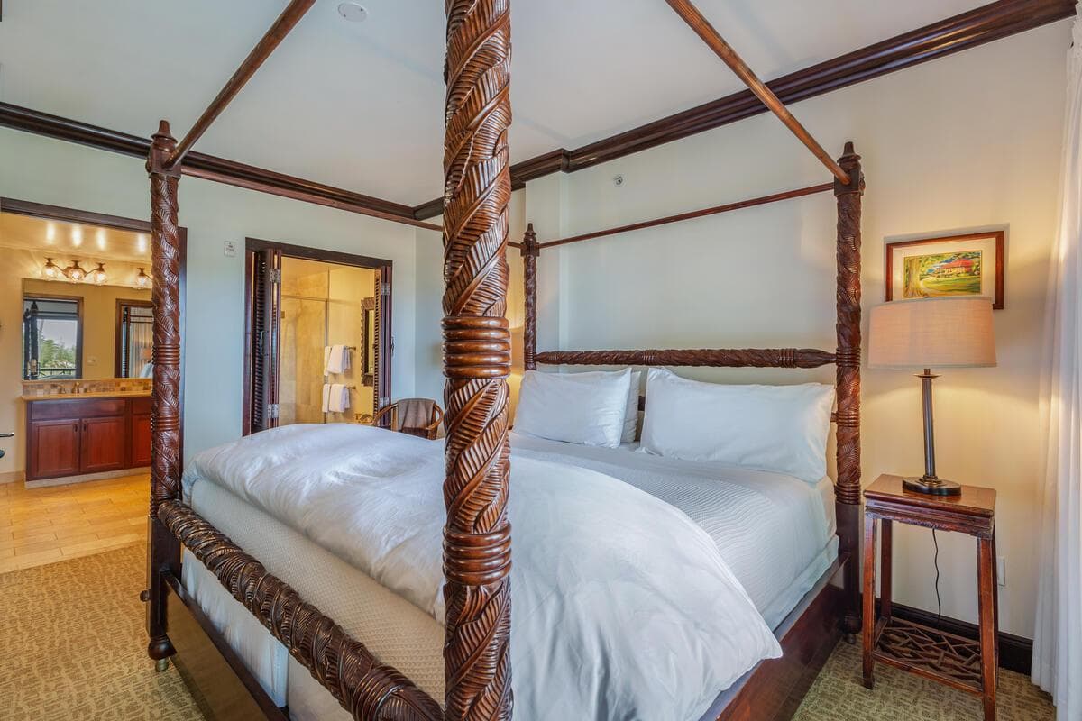 Condo in Kapaa · ★4.92 · 2 bedrooms · 3 beds · 3 baths - Photo 5