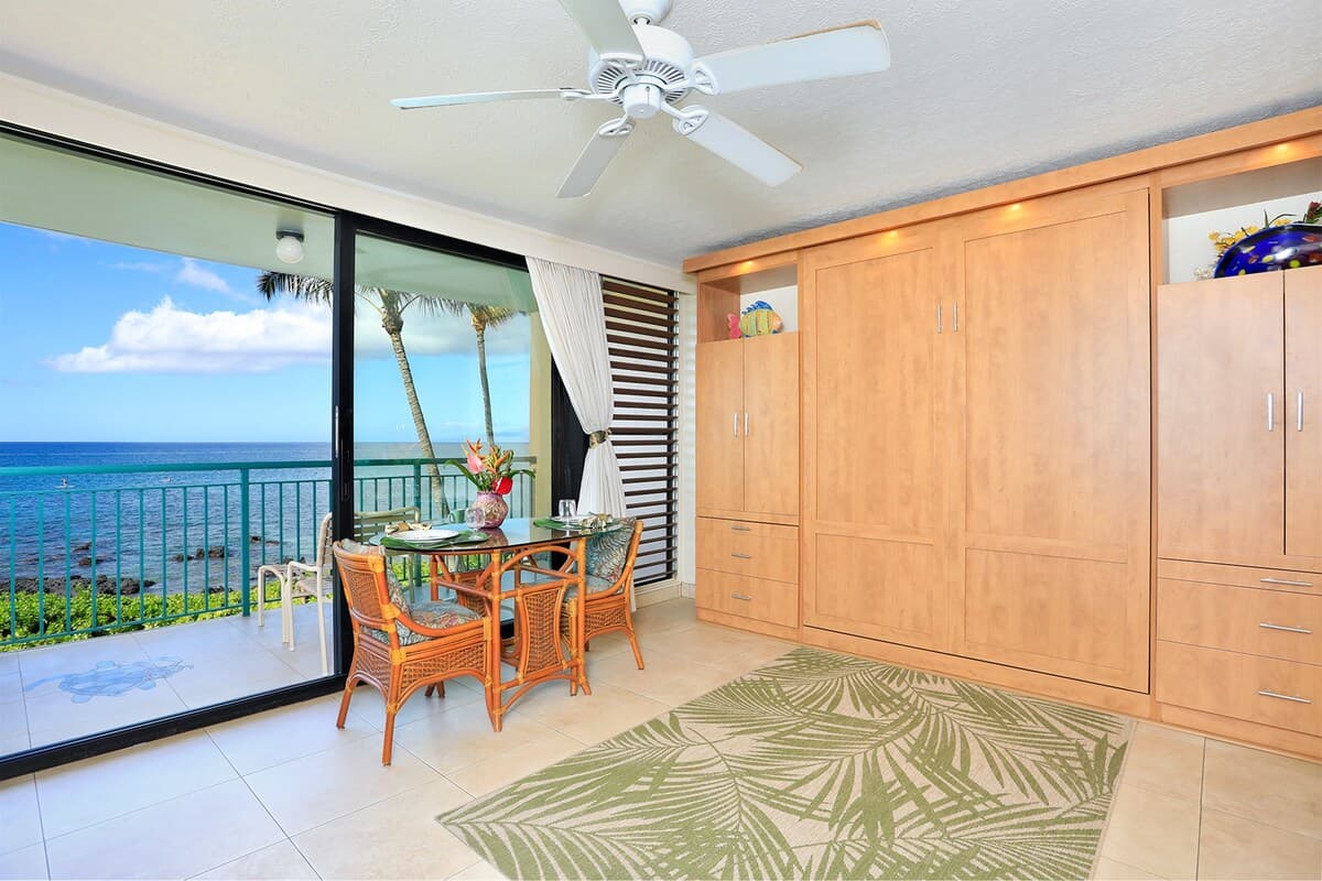 Home in Kihei · ★4.95 · 1 bedroom · 1 bed · 1 shared bath - Photo 5