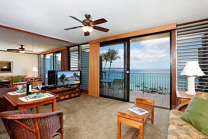 Home in Kihei · ★4.71 · 1 bedroom · 2 beds · 1 shared bath - Photo 3