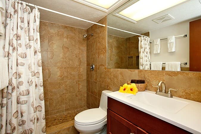 Home in Kihei · ★4.71 · 1 bedroom · 2 beds · 1 shared bath - Photo 4
