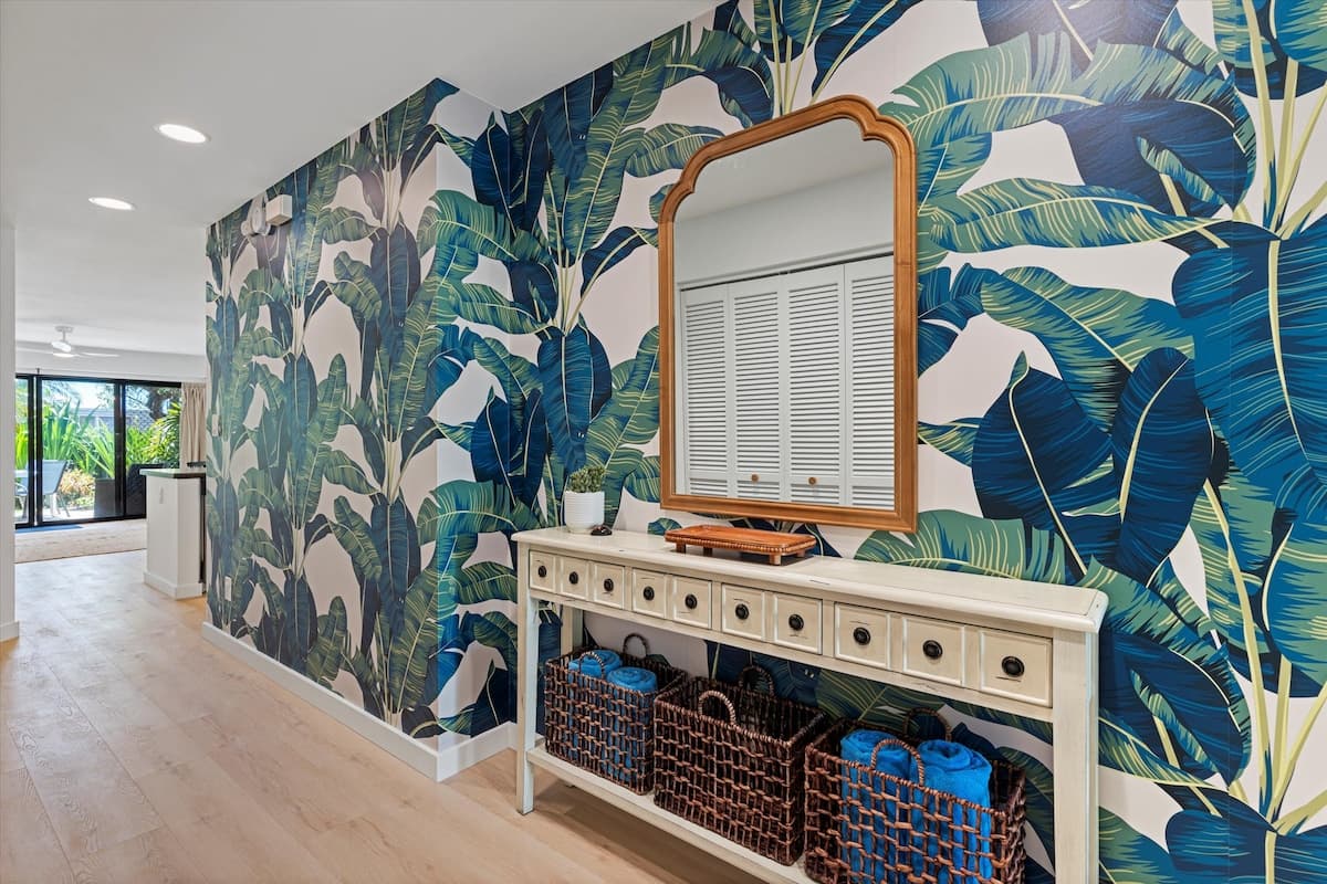 Condo in Kihei · ★4.82 · 1 bedroom · 2 beds · 2 shared baths - Photo 2
