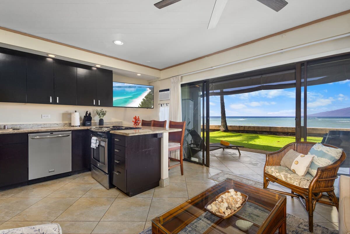 Direct Oceanfront Beach Pohailani Studio - Photo 4