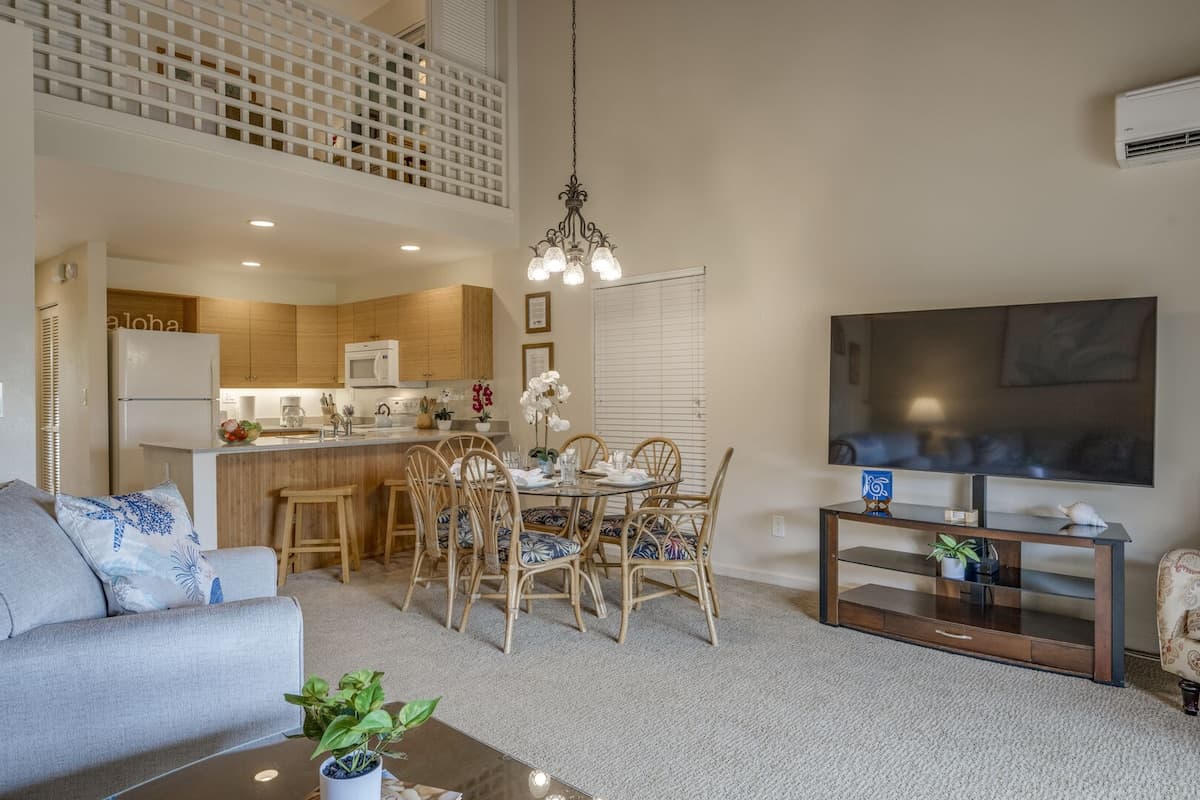 Condo in Kihei · ★4.71 · 2 bedrooms · 3 beds · 2 private baths - Photo 4