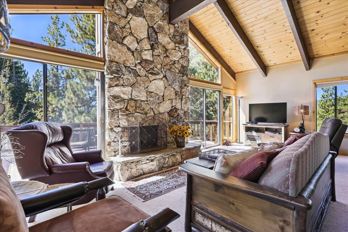 Rare Tahoe Home with A/C & Lake Views - Photo 4
